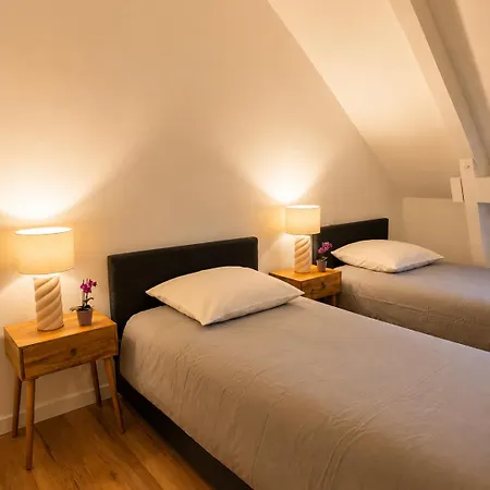 Maison Entière - 8 Personnes - Jardin - Parking Privé -proche Laval Pensión Loiron-Ruille
